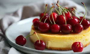 Ciasto jogurtowe z serem - Jak zrobić ciasto jogurtowe z czereśniami?