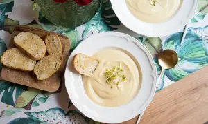 Najlepsza zupa kalafiorowa - domowy przepis na kremowe danie w 6 krokach