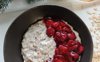 Owsianka z makiem - Przepis na zdrową i pożywną owsiankę z makiem