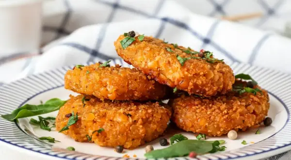 Kotlety z soczewicy i pieczarek - Przepis na kotlety pieczone