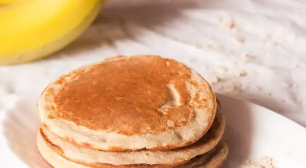 Prosty przepis na pyszne placki z banana – krok po kroku dla każdego