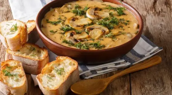 Jak wzmocnić smak zupy pieczarkowej i uczynić ją niezapomnianą