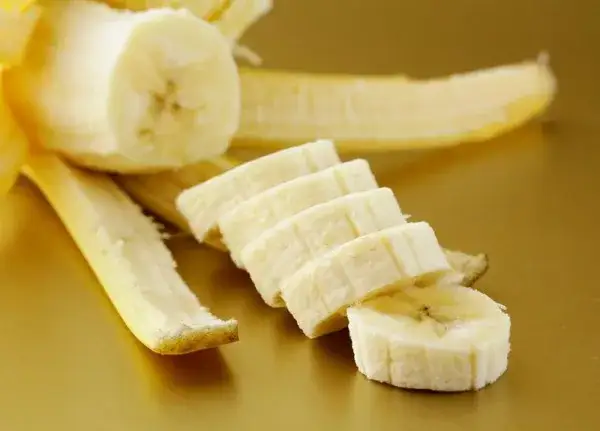 Szybkie suszenie bananów w domu: 3 proste metody bez dehydratora